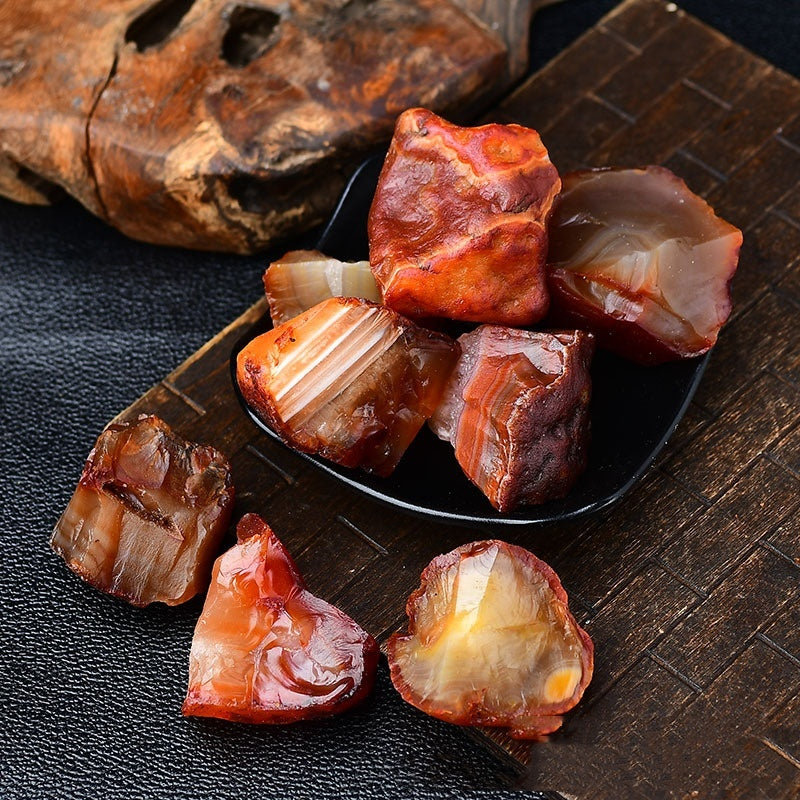 Natural Red Agate Crystal – Energy Cleansing & Aromatherapy Stone