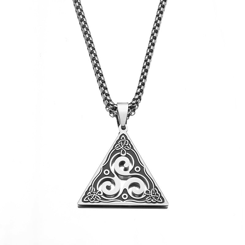 Celtic Trinity Knot Amulet – Ancient Power & Eternal Protection