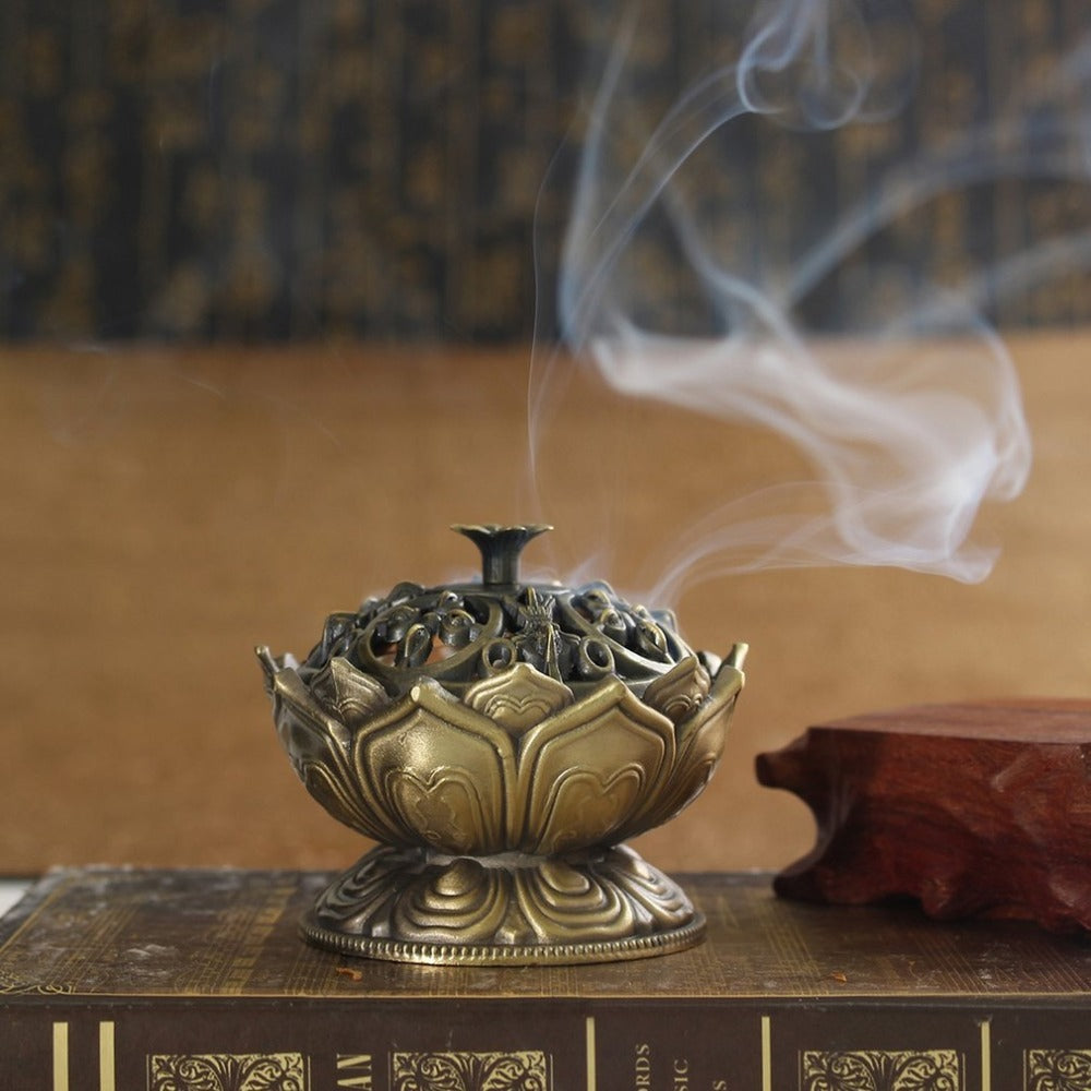 Sacred Lotus Incense Burner – Handcrafted Ritual Holder for Altar & Meditation