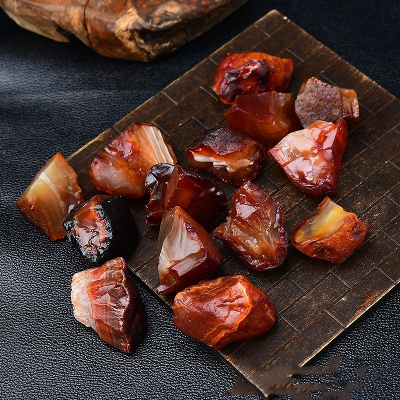 Natural Red Agate Crystal – Energy Cleansing & Aromatherapy Stone