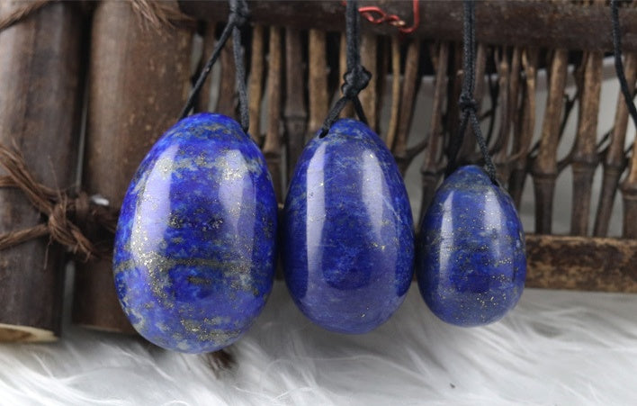 Natural Jade Gemstone Yoni Egg ā Healing & Pelvic Floor Strengthening Tool
