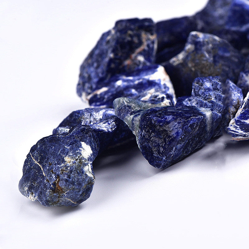 Blue Crystal – A Stone of Intuition & Spiritual Awakening